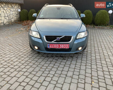 Синий Вольво В50, объемом двигателя 1.6 л и пробегом 212 тыс. км за 7200 $, фото 3 на Automoto.ua