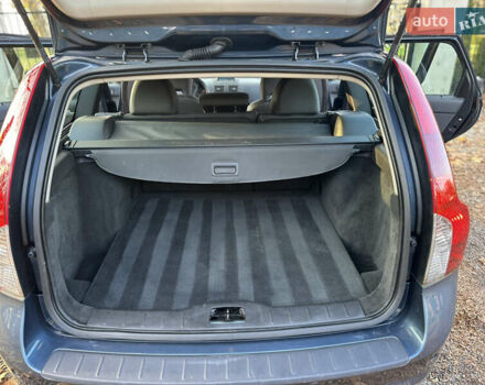 Синий Вольво В50, объемом двигателя 1.6 л и пробегом 234 тыс. км за 8300 $, фото 30 на Automoto.ua