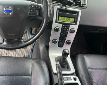 Синий Вольво В50, объемом двигателя 1.6 л и пробегом 265 тыс. км за 5500 $, фото 7 на Automoto.ua