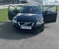Синий Вольво В50, объемом двигателя 1.6 л и пробегом 200 тыс. км за 7400 $, фото 26 на Automoto.ua