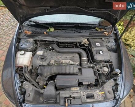 Синий Вольво В50, объемом двигателя 2.5 л и пробегом 235 тыс. км за 7900 $, фото 22 на Automoto.ua