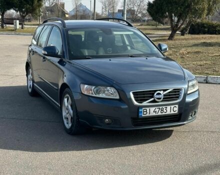 Синий Вольво В50, объемом двигателя 1.6 л и пробегом 170 тыс. км за 7200 $, фото 3 на Automoto.ua
