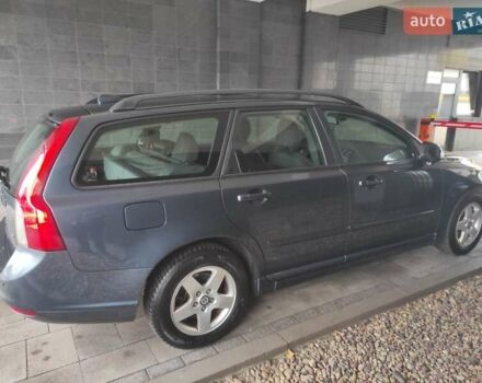 Синий Вольво В50, объемом двигателя 1.6 л и пробегом 226 тыс. км за 7499 $, фото 7 на Automoto.ua