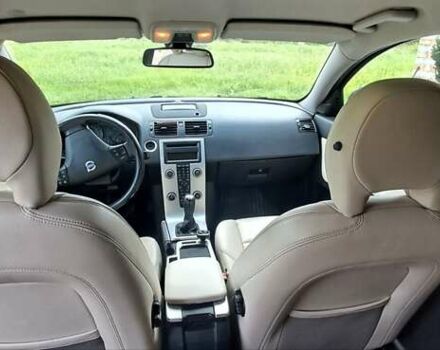 Синий Вольво В50, объемом двигателя 1.56 л и пробегом 270 тыс. км за 8300 $, фото 4 на Automoto.ua