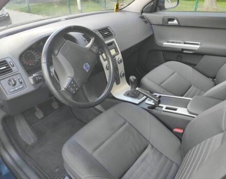 Синій Вольво V50, об'ємом двигуна 0 л та пробігом 226 тис. км за 7700 $, фото 7 на Automoto.ua