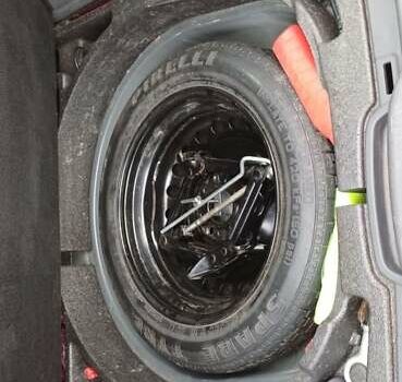 Синій Вольво V50, об'ємом двигуна 1.56 л та пробігом 225 тис. км за 8100 $, фото 22 на Automoto.ua