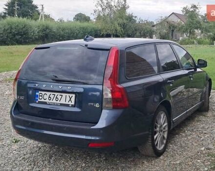 Синий Вольво В50, объемом двигателя 1.56 л и пробегом 270 тыс. км за 8800 $, фото 4 на Automoto.ua