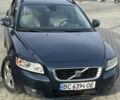 Синий Вольво В50, объемом двигателя 2 л и пробегом 216 тыс. км за 8000 $, фото 1 на Automoto.ua