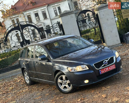 Синий Вольво В50, объемом двигателя 1.6 л и пробегом 234 тыс. км за 8300 $, фото 8 на Automoto.ua