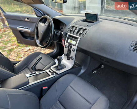 Синий Вольво В50, объемом двигателя 1.6 л и пробегом 234 тыс. км за 8300 $, фото 38 на Automoto.ua