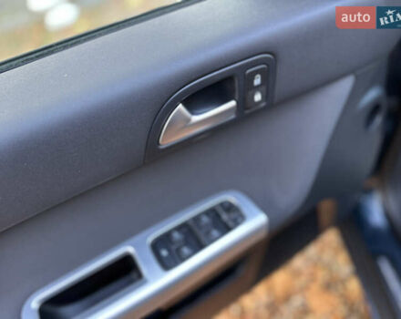 Синий Вольво В50, объемом двигателя 1.6 л и пробегом 234 тыс. км за 8300 $, фото 44 на Automoto.ua