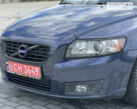 Синий Вольво В50, объемом двигателя 1.6 л и пробегом 230 тыс. км за 7950 $, фото 11 на Automoto.ua