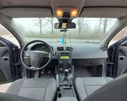 Синій Вольво V50, об'ємом двигуна 1.6 л та пробігом 220 тис. км за 7800 $, фото 6 на Automoto.ua