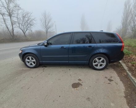 Синій Вольво V50, об'ємом двигуна 1.6 л та пробігом 220 тис. км за 7800 $, фото 3 на Automoto.ua