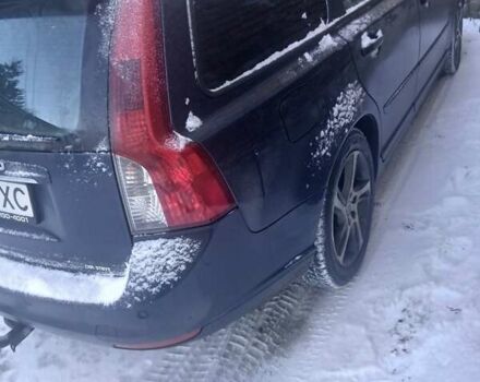 Синий Вольво В50, объемом двигателя 1.6 л и пробегом 230 тыс. км за 9000 $, фото 3 на Automoto.ua