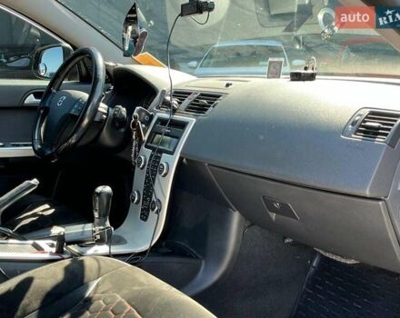 Синий Вольво В50, объемом двигателя 1.6 л и пробегом 230 тыс. км за 7500 $, фото 21 на Automoto.ua