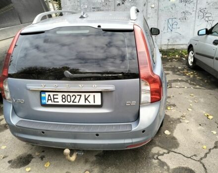 Синий Вольво В50, объемом двигателя 1.6 л и пробегом 200 тыс. км за 7730 $, фото 2 на Automoto.ua