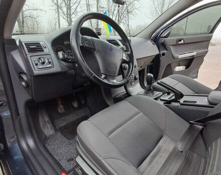 Синій Вольво V50, об'ємом двигуна 1.6 л та пробігом 220 тис. км за 7800 $, фото 5 на Automoto.ua