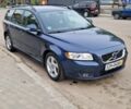 Синий Вольво В50, объемом двигателя 0 л и пробегом 232 тыс. км за 8000 $, фото 1 на Automoto.ua