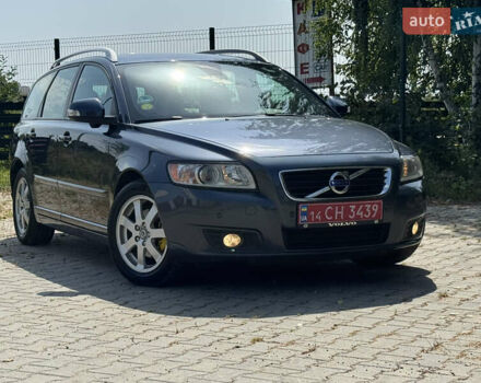 Синій Вольво V50, об'ємом двигуна 1.6 л та пробігом 259 тис. км за 9199 $, фото 3 на Automoto.ua