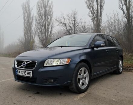 Синій Вольво V50, об'ємом двигуна 1.6 л та пробігом 220 тис. км за 7800 $, фото 1 на Automoto.ua