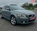 Синий Вольво В50, объемом двигателя 2 л и пробегом 261 тыс. км за 9750 $, фото 1 на Automoto.ua