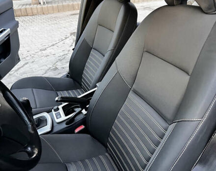 Синий Вольво В50, объемом двигателя 1.6 л и пробегом 211 тыс. км за 8500 $, фото 16 на Automoto.ua