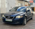 Синий Вольво В50, объемом двигателя 1.6 л и пробегом 268 тыс. км за 7850 $, фото 1 на Automoto.ua
