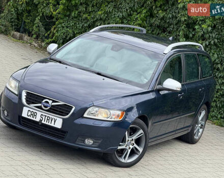 Синій Вольво V50, об'ємом двигуна 1.6 л та пробігом 227 тис. км за 7999 $, фото 5 на Automoto.ua