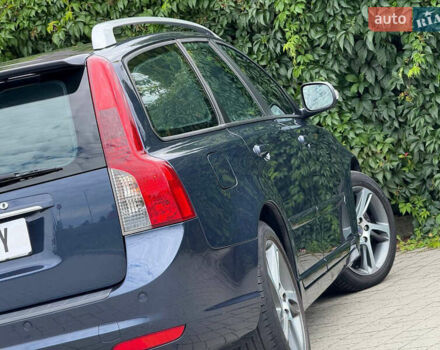 Синій Вольво V50, об'ємом двигуна 1.6 л та пробігом 227 тис. км за 7999 $, фото 25 на Automoto.ua