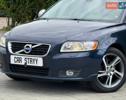 Синій Вольво V50, об'ємом двигуна 1.6 л та пробігом 227 тис. км за 7999 $, фото 6 на Automoto.ua