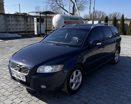 Синій Вольво V50, об'ємом двигуна 1.56 л та пробігом 230 тис. км за 9500 $, фото 2 на Automoto.ua