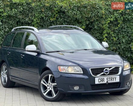 Синій Вольво V50, об'ємом двигуна 1.6 л та пробігом 227 тис. км за 7999 $, фото 1 на Automoto.ua