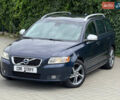 Синий Вольво В50, объемом двигателя 1.6 л и пробегом 227 тыс. км за 8600 $, фото 1 на Automoto.ua