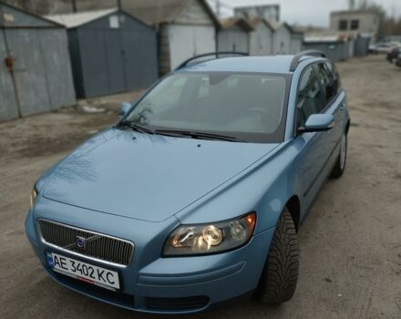 Синій Вольво V50, об'ємом двигуна 2 л та пробігом 285 тис. км за 8300 $, фото 1 на Automoto.ua