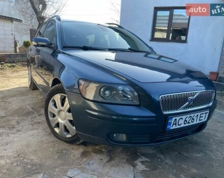 Синий Вольво В50, объемом двигателя 2 л и пробегом 290 тыс. км за 5000 $, фото 1 на Automoto.ua