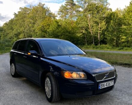 Синій Вольво V50, об'ємом двигуна 2 л та пробігом 271 тис. км за 2100 $, фото 1 на Automoto.ua