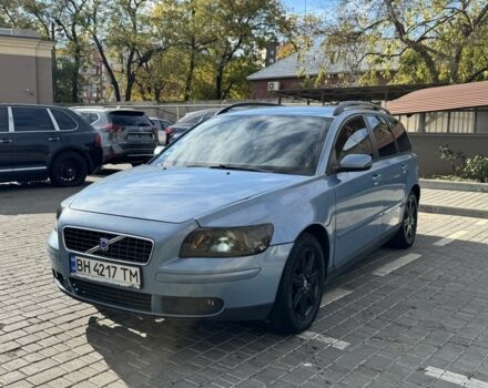 Синий Вольво В50, объемом двигателя 1.6 л и пробегом 185 тыс. км за 4300 $, фото 1 на Automoto.ua