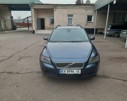Синій Вольво V50, об'ємом двигуна 2 л та пробігом 380 тис. км за 6600 $, фото 1 на Automoto.ua