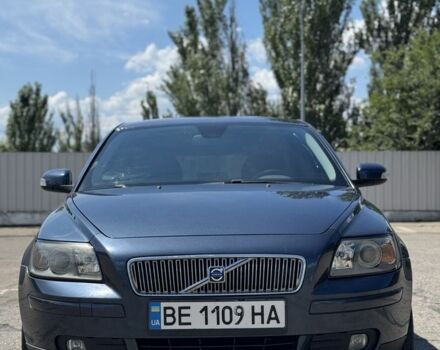 Синій Вольво V50, об'ємом двигуна 1.8 л та пробігом 300 тис. км за 5800 $, фото 1 на Automoto.ua