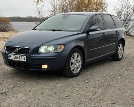 Синій Вольво V50, об'ємом двигуна 2 л та пробігом 330 тис. км за 4700 $, фото 1 на Automoto.ua