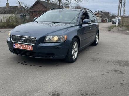 Вольво V50 2006 у Рівному на Automoto.ua Синій Вольво V50, об'ємом двигуна 1.8 л та пробігом 320 тис. км за 4800 $, фото 1 на Automoto.ua