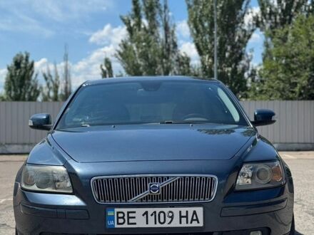 Синій Вольво V50, об'ємом двигуна 1.8 л та пробігом 300 тис. км за 5600 $, фото 1 на Automoto.ua