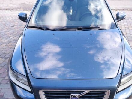 Вольво V50 2007 у Золочів на Automoto.ua Синій Вольво V50, об'ємом двигуна 1.6 л та пробігом 275 тис. км за 5500 $, фото 1 на Automoto.ua