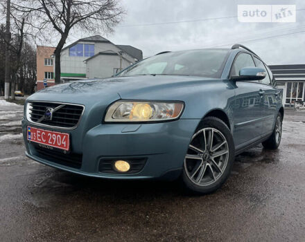 Синій Вольво V50, об'ємом двигуна 1.6 л та пробігом 235 тис. км за 6500 $, фото 1 на Automoto.ua
