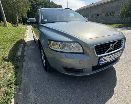 Синій Вольво V50, об'ємом двигуна 1.8 л та пробігом 207 тис. км за 5500 $, фото 1 на Automoto.ua