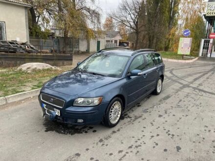 Синий Вольво В50, объемом двигателя 2 л и пробегом 354 тыс. км за 2900 $, фото 1 на Automoto.ua