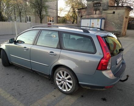 Синий Вольво В50, объемом двигателя 2 л и пробегом 310 тыс. км за 5100 $, фото 1 на Automoto.ua