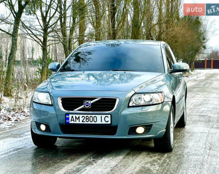 Синій Вольво V50, об'ємом двигуна 2.5 л та пробігом 228 тис. км за 9950 $, фото 1 на Automoto.ua