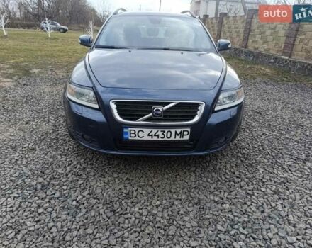 Синий Вольво В50, объемом двигателя 1.56 л и пробегом 230 тыс. км за 5600 $, фото 1 на Automoto.ua